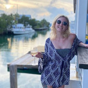 Meet your Posher, Kayla